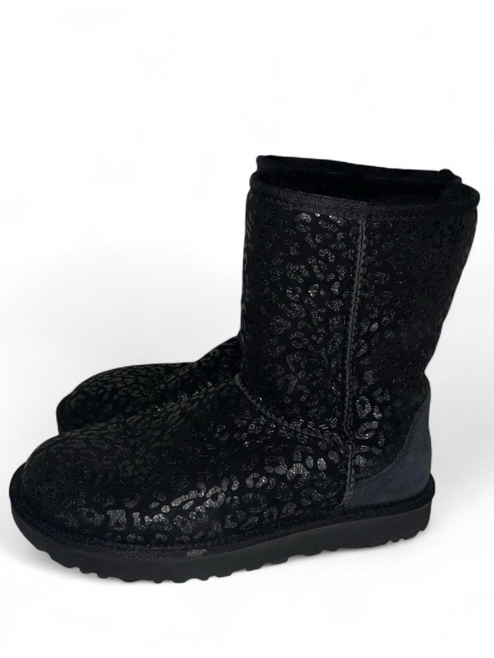 Unique Cool Girl UGG Black Leopard-Print Mid-Calf Shearling Boots